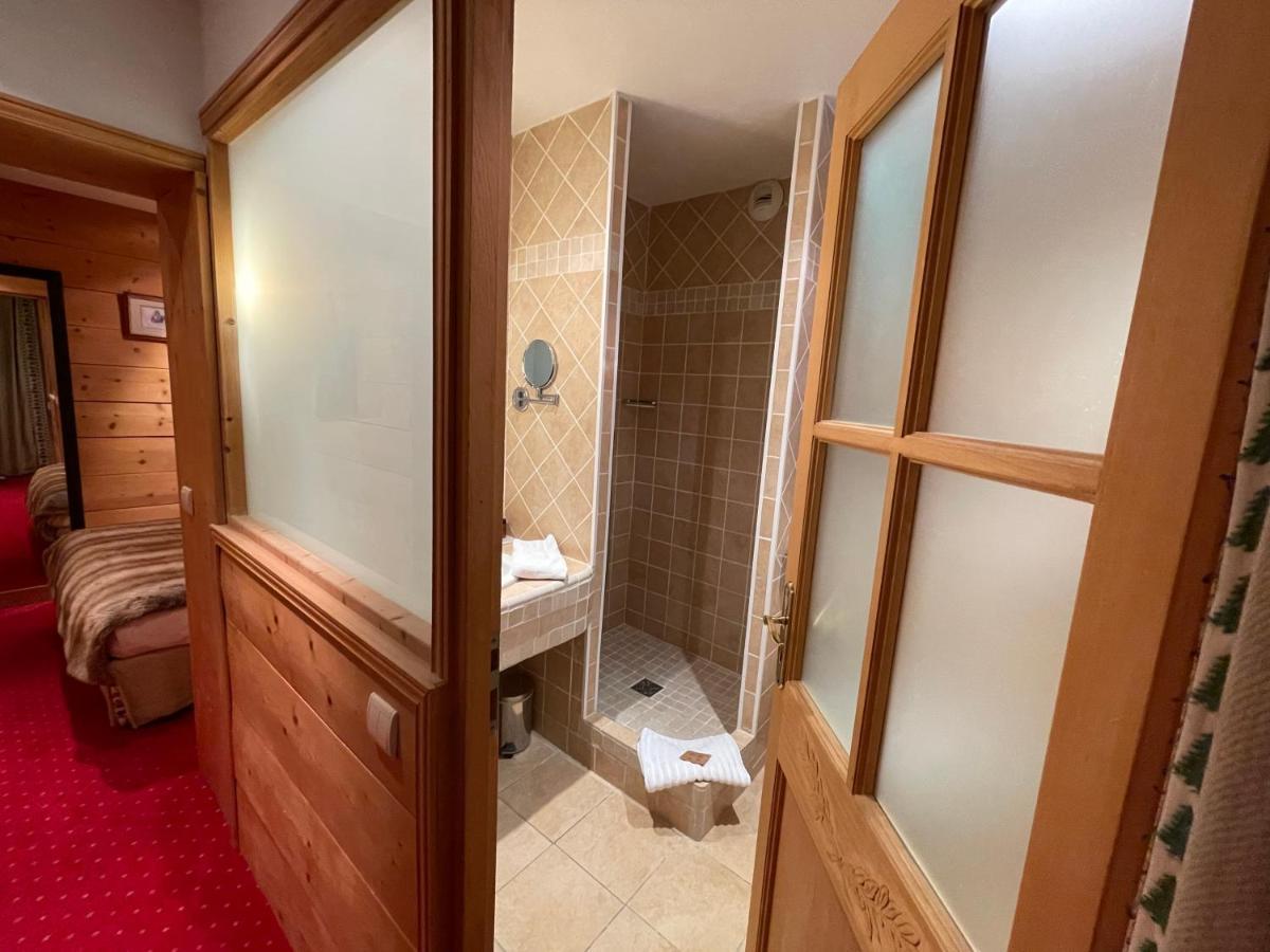 Hotel Le Chalet D'Auron Restaurant Et Spa Εξωτερικό φωτογραφία