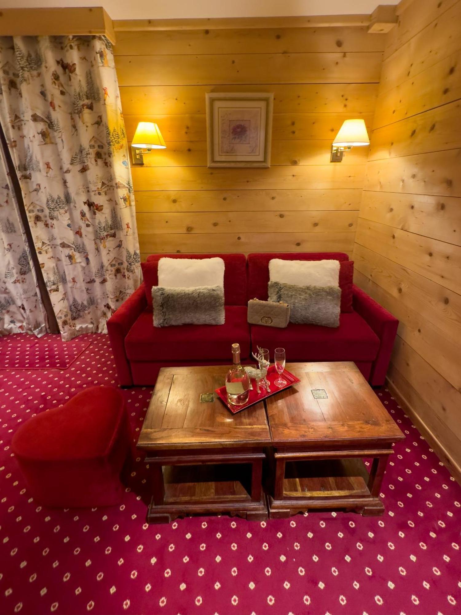 Hotel Le Chalet D'Auron Restaurant Et Spa Εξωτερικό φωτογραφία
