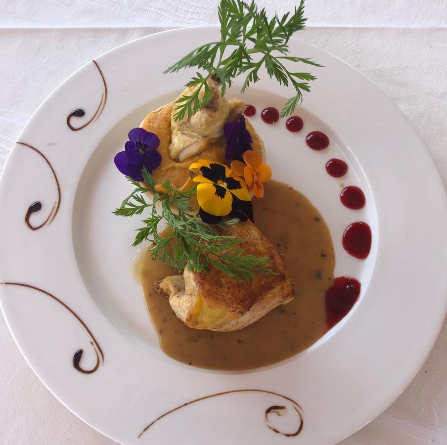 Hotel Le Chalet D'Auron Restaurant Et Spa Εξωτερικό φωτογραφία